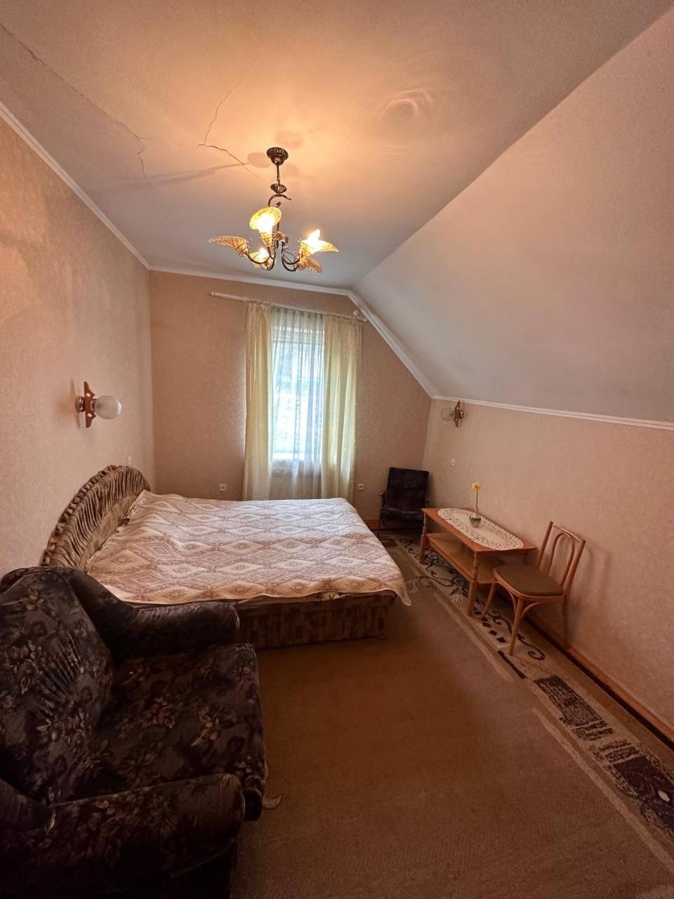 Bed and Breakfast Роксолана à Trouskavets Extérieur photo