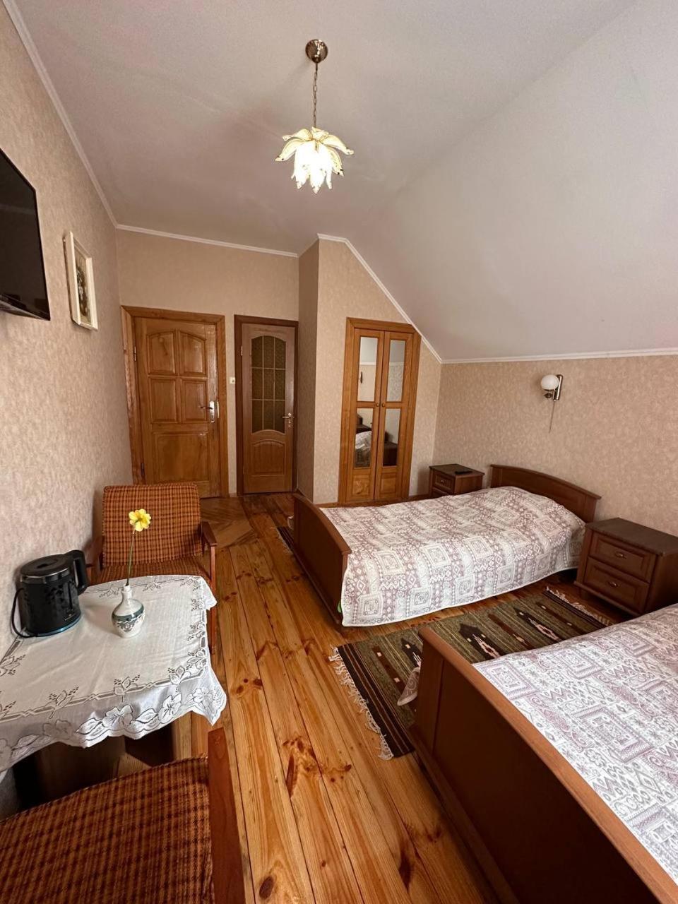 Bed and Breakfast Роксолана à Trouskavets Extérieur photo
